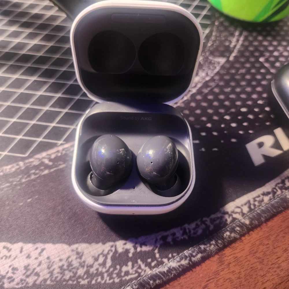 Samsung Galaxy Buds2